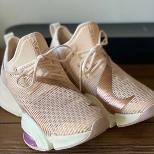 Nike Air Zoom Superrep in Guava Ice